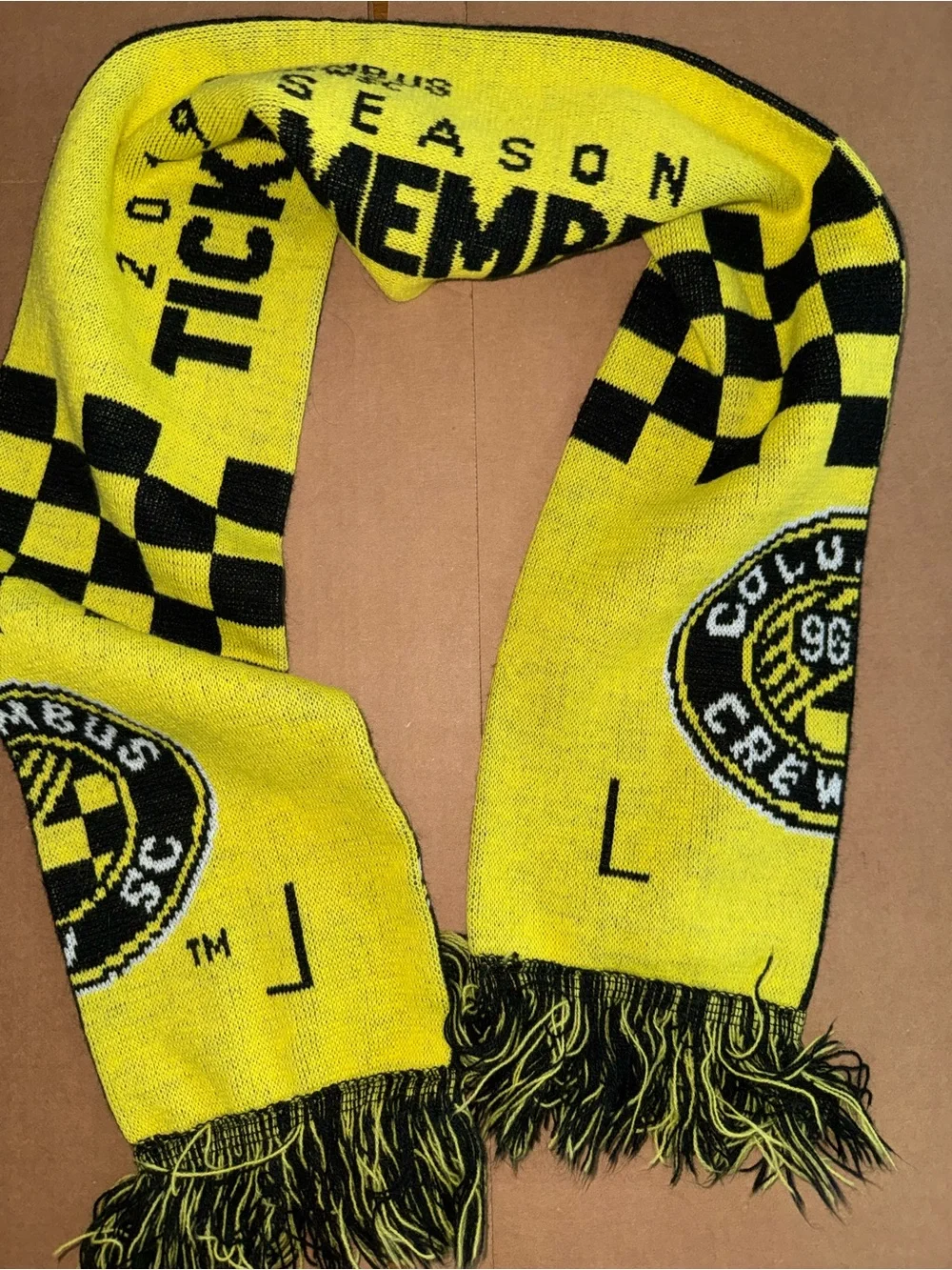 2019 Columbus Crew Soccer Scarf w/Fringe Retired Rare Ease ‘96 A19